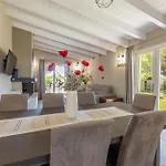 Pietraluce Villa *