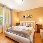 Villa Pietraluce