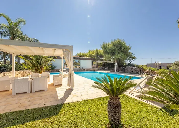 Villa Pietraluce Torre Suda